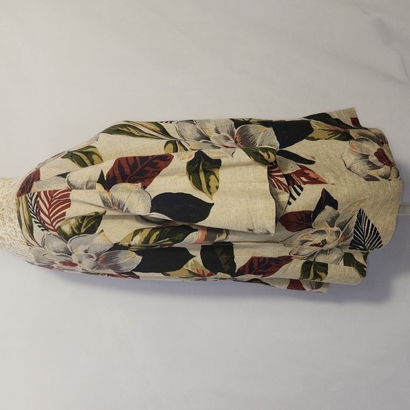 City Clothing Co Women Size L Linen Tropical Print Short Sleeve Button Down Top - Picture 6 of 13